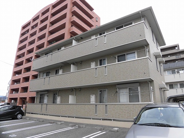 高知市北川添のペットと一緒に住める３階建て最上階の１LDK♪