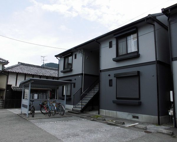 高知市介良乙 ２LDKの角部屋♪介良駐在所のすぐ近く♪