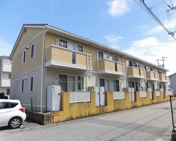 高知市杉井流のペット飼育可能のアパート☆小型犬またはネコさん2匹までOK！！