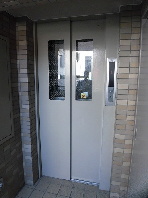 エレベーター エレベーター