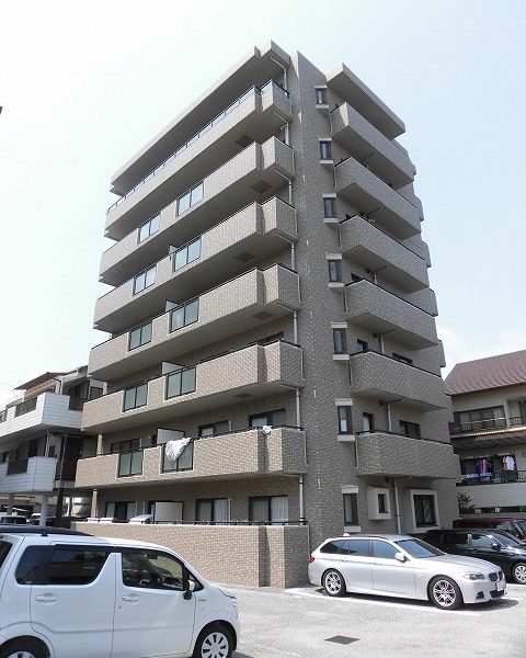 高知市城見町RC造7階建て2階の2LDKのお部屋♪ 高知市城見町RC造7階建て2階の2LDKのお部屋♪