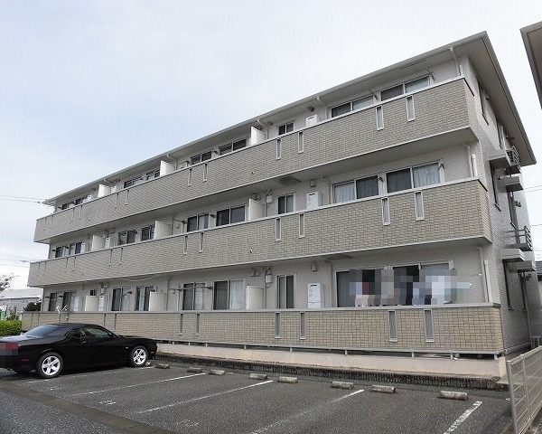 高知市杉井流 3階建2階2LDKの角部屋♪ 高知市杉井流 3階建2階2LDKの角部屋♪