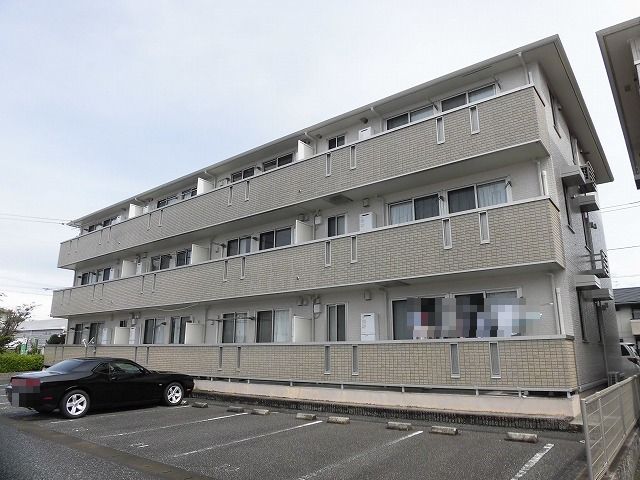 高知市杉井流 3階建2階2LDKの角部屋♪ 高知市杉井流 3階建2階2LDKの角部屋♪