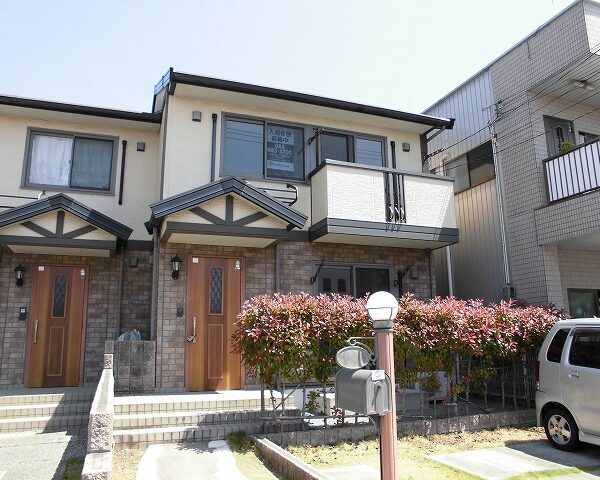 高知市札場3LDK☆2階建てメゾネットタイプで上下階専有です☆