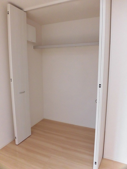 リビングのクローゼット リビングのクローゼット