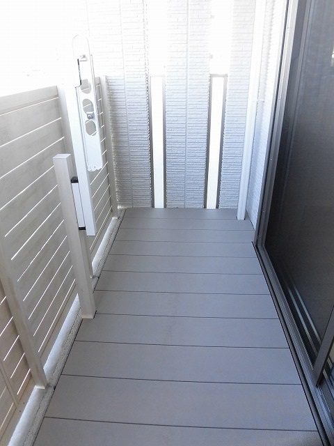 バルコニー バルコニー