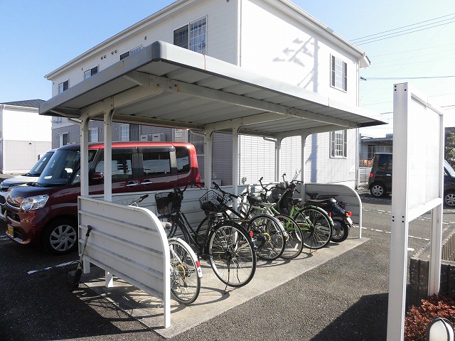 駐輪場 駐輪場