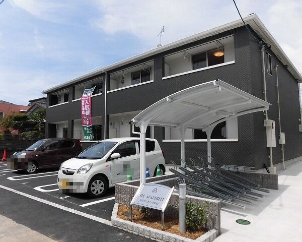 高知市大津乙、２階建て２階角部屋の１ＬＤＫ☆