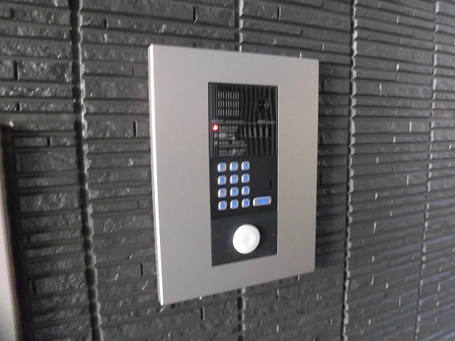 オートロック オートロック