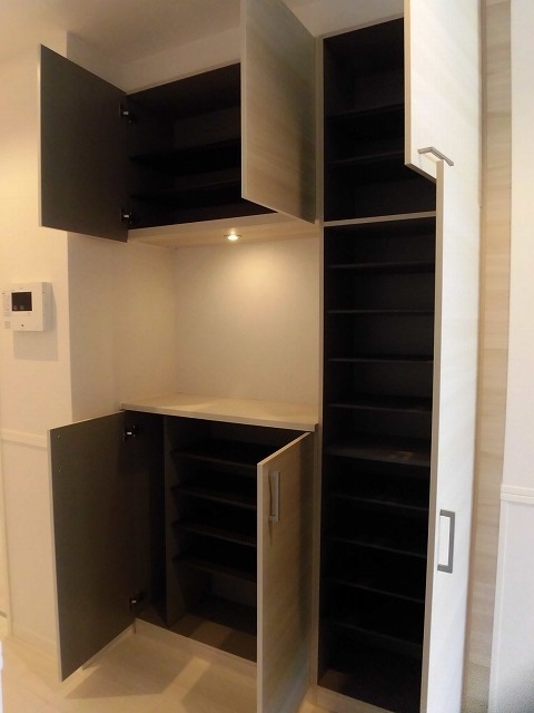 シューズボックス シューズボックス