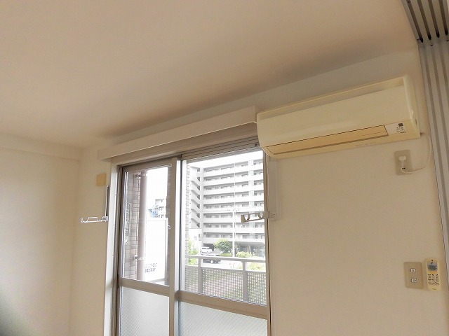エアコン1台・室内物干し付 エアコン1台・室内物干し付