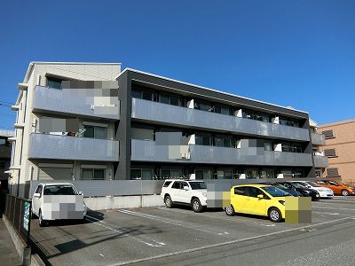 高知市高埇（たかそね）、3階建て1階2LDKのお部屋♪