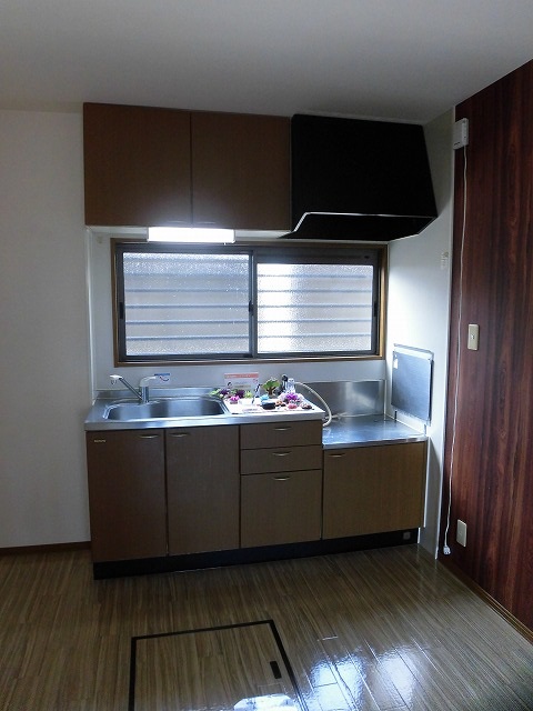 キッチンは壁付けタイプ キッチンは壁付けタイプ