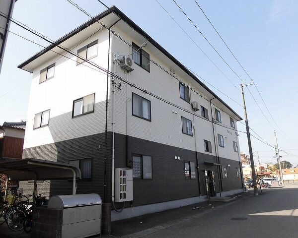 高知市高埇（たかそね）のマンション３階建て２階の３ＤＫ♪