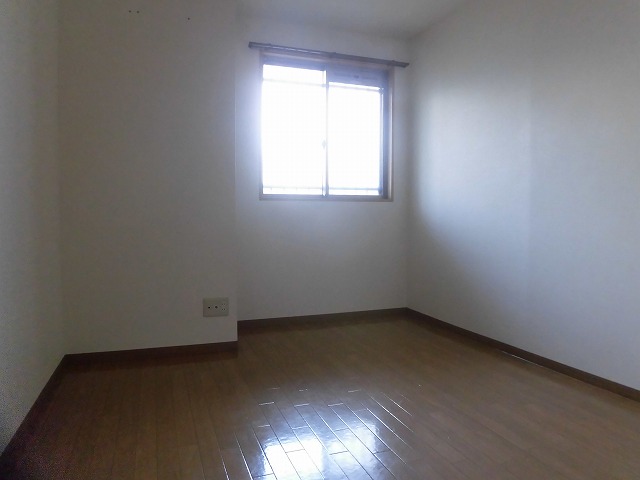 北側5.4帖の洋室 北側5.4帖の洋室