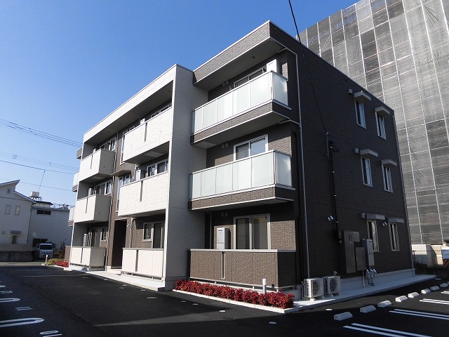 高知市南金田 ☆ペット可☆広いリビングの1LDK☆彡 高知市南金田 ☆ペット可☆広いリビングの1LDK☆彡