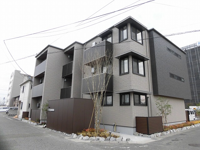 高知市北久保、築３年の１ＬＤＫのお部屋☆