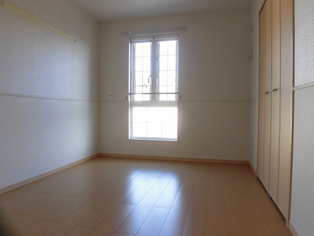 北側6.1帖洋室 北側6.1帖洋室