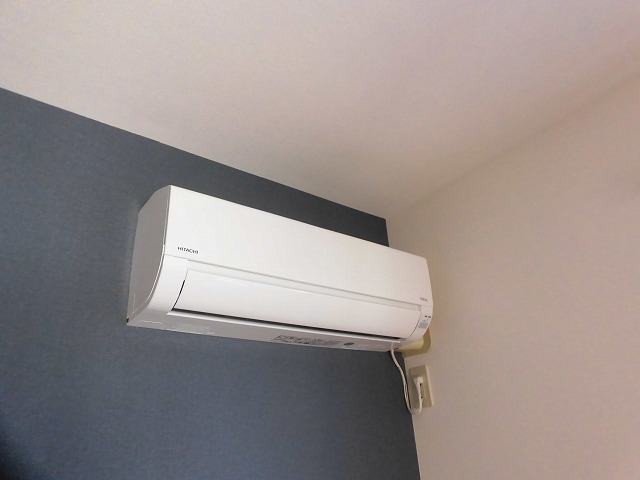 エアコンはダイニングキッチンに1台 エアコンはダイニングキッチンに1台