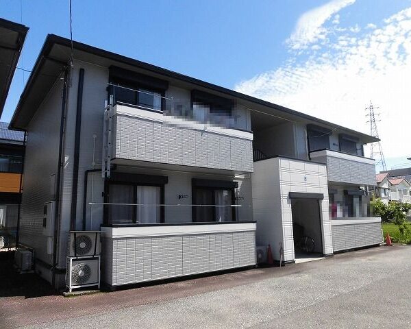 高知市介良乙の２LDK♪２階建ての２階角部屋。