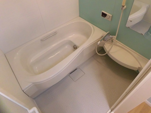 追炊き付の一坪風呂 追炊き付の一坪風呂