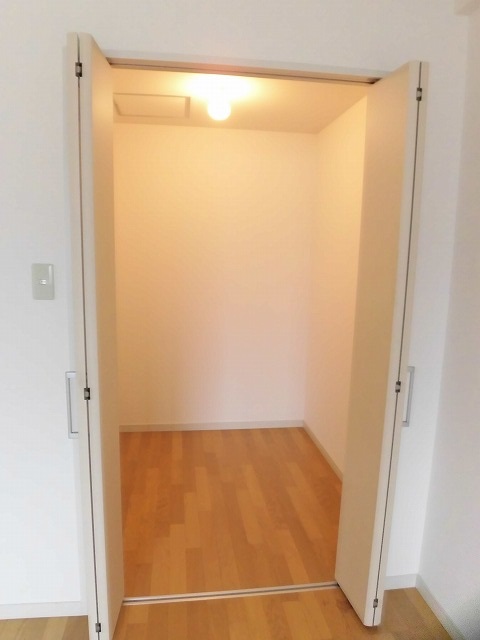 ウォークインクローゼット ウォークインクローゼット