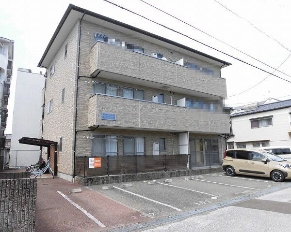 高知市高須新町２丁目、２ＬＤＫの１階角部屋☆