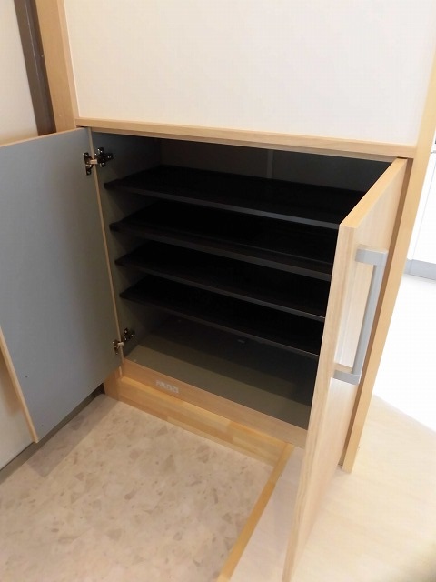 シューズボックス シューズボックス