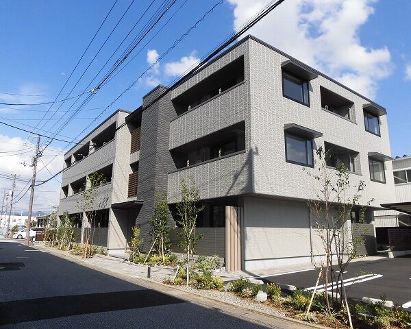 高知市南川添 ハイグレードの築浅物件☆１ＬＤＫのお部屋☆