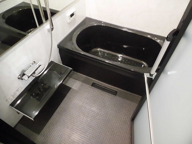 追炊きと浴室換気乾燥機付きのお風呂