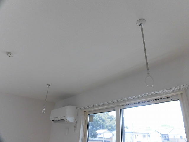 室内物干しとエアコン 室内物干しとエアコン