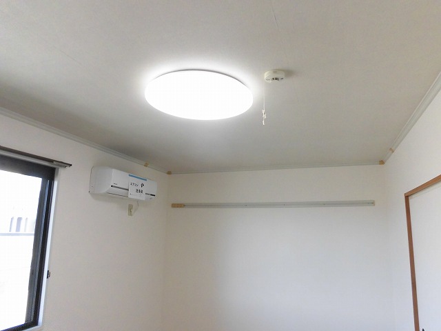 全室照明とエアコンは2台付きです