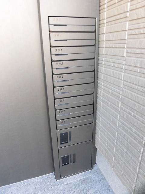 メールボックスと宅配ボックス メールボックスと宅配ボックス