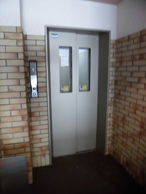 エレベーター エレベーター