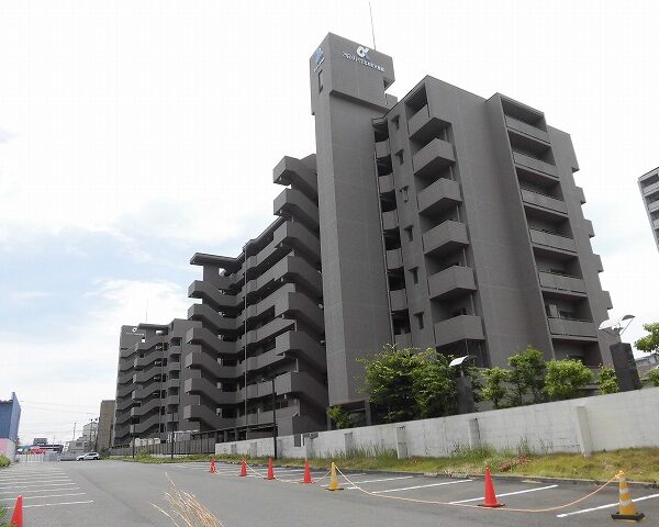 高知市北本町の分譲マンション、２LDKのお部屋です♪