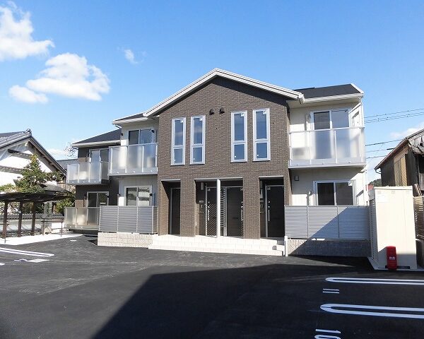 高知市介良乙、築浅♪２階建て２階の１ＬＤＫ♪