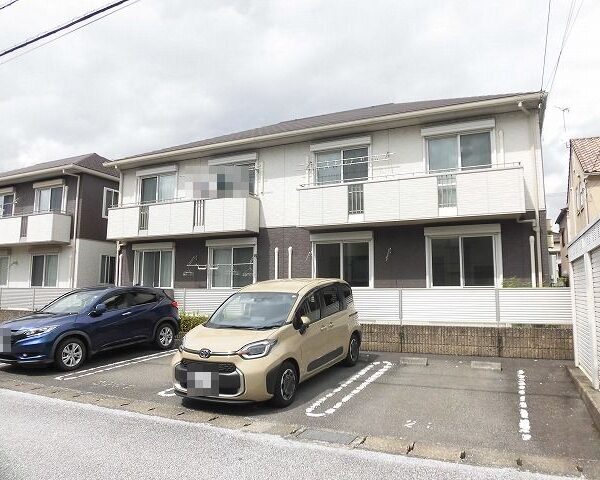 高知市杉井流 ２階建て１階の角部屋２LDK♪