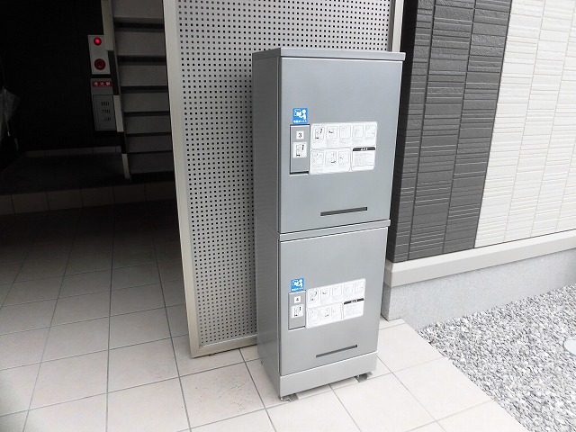 宅配ボックスがあります 宅配ボックスがあります