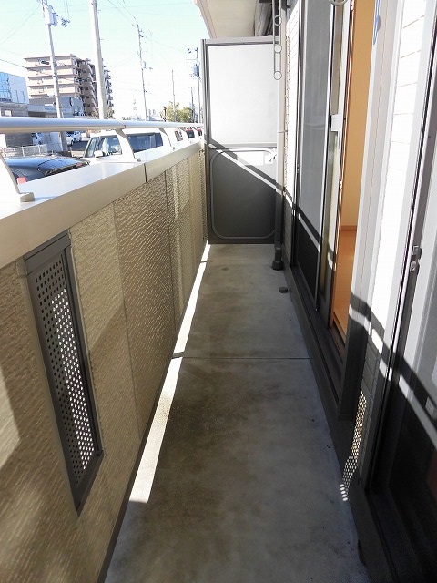 バルコニー バルコニー