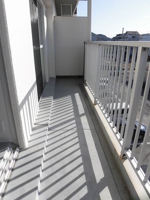 バルコニー バルコニー