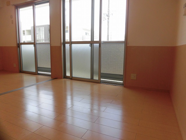 7.5帖のダイニングキッチン 7.5帖のダイニングキッチン