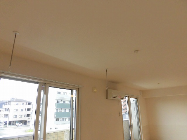 室内物干し1機、エアコン1台付 室内物干し1機、エアコン1台付