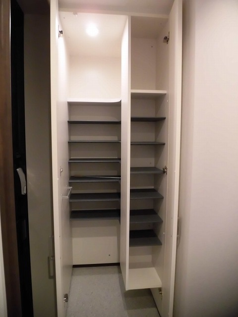 シューズインクローゼット シューズインクローゼット