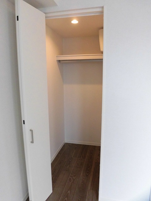 ウォークインクローゼット ウォークインクローゼット