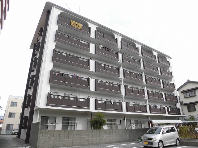 高知市葛島２丁目鉄筋コンクリート造、５階３ＤＫのお部屋♪