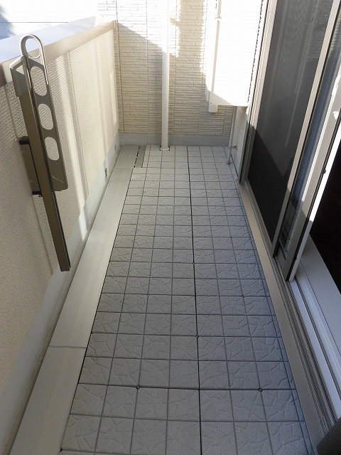 バルコニー バルコニー