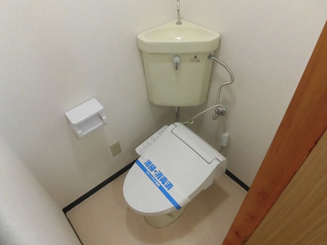 温水洗浄便座付トイレ 温水洗浄便座付トイレ