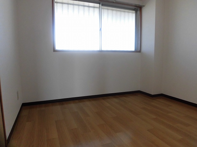 北側5.5帖洋室 北側5.5帖洋室