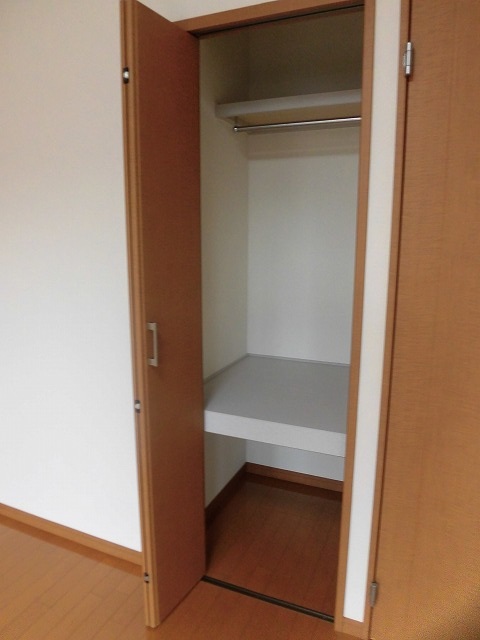 リビングの物入 リビングの物入