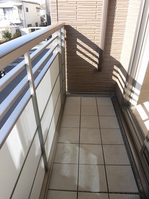 バルコニー バルコニー